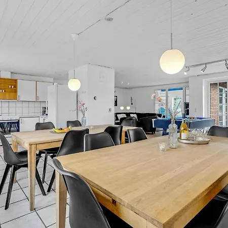 Awesome In Ulfborg With Kitchen Fjand Garde