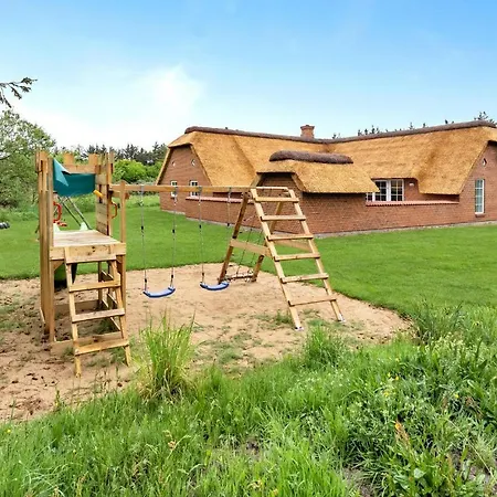 Holiday home Awesome In Ulfborg With Kitchen Fjand Garde