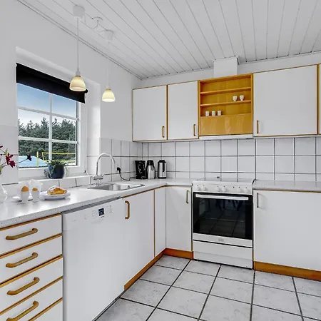 Awesome In Ulfborg With Kitchen Holiday home