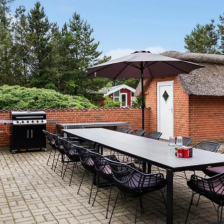 Awesome In Ulfborg With Kitchen בית נופש *