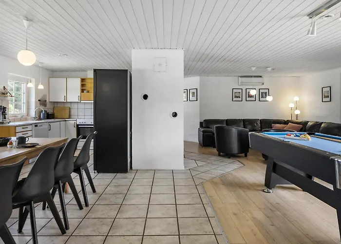 Awesome In With Kitchen *